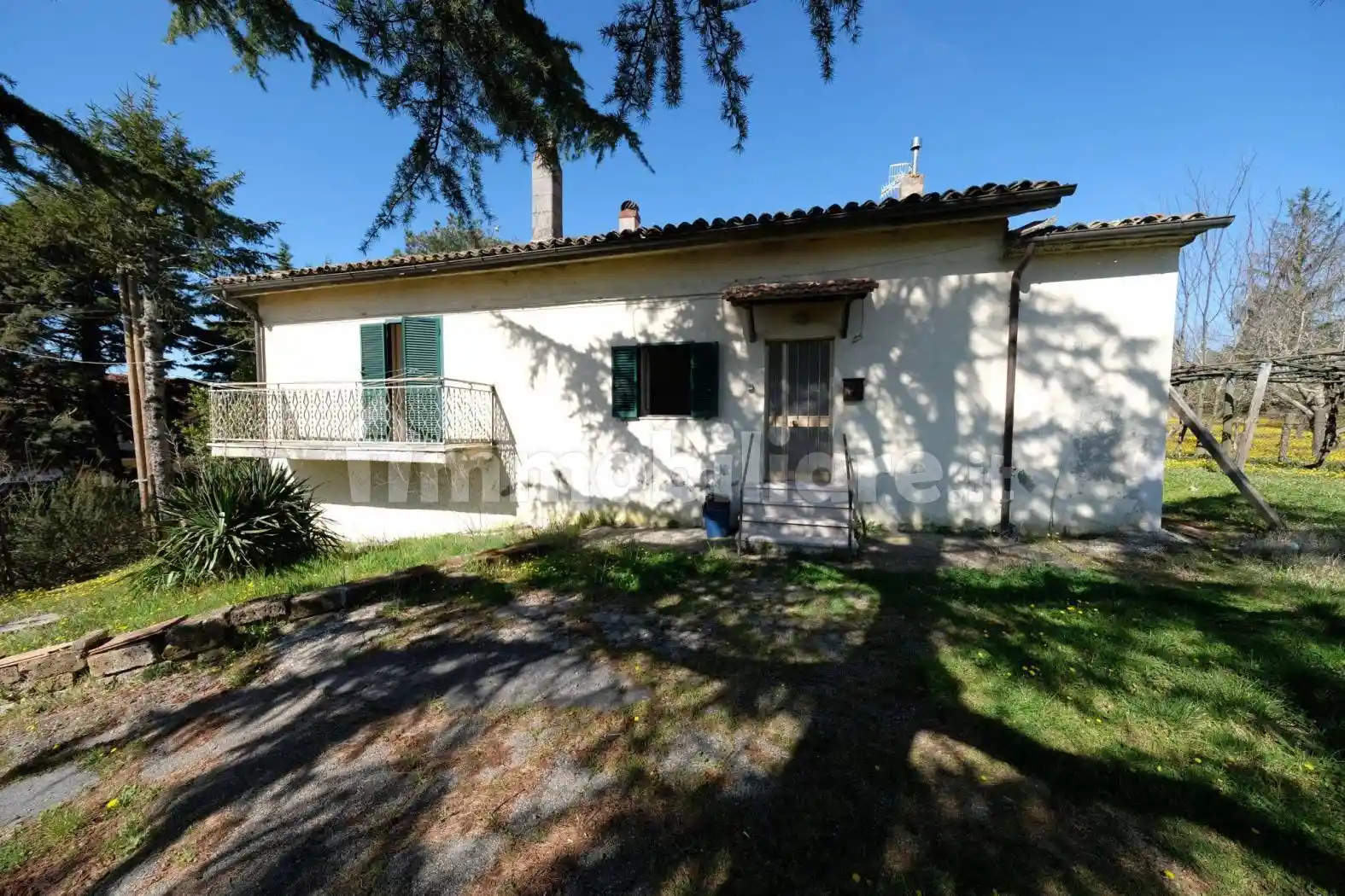 Villa in vendita a Latera