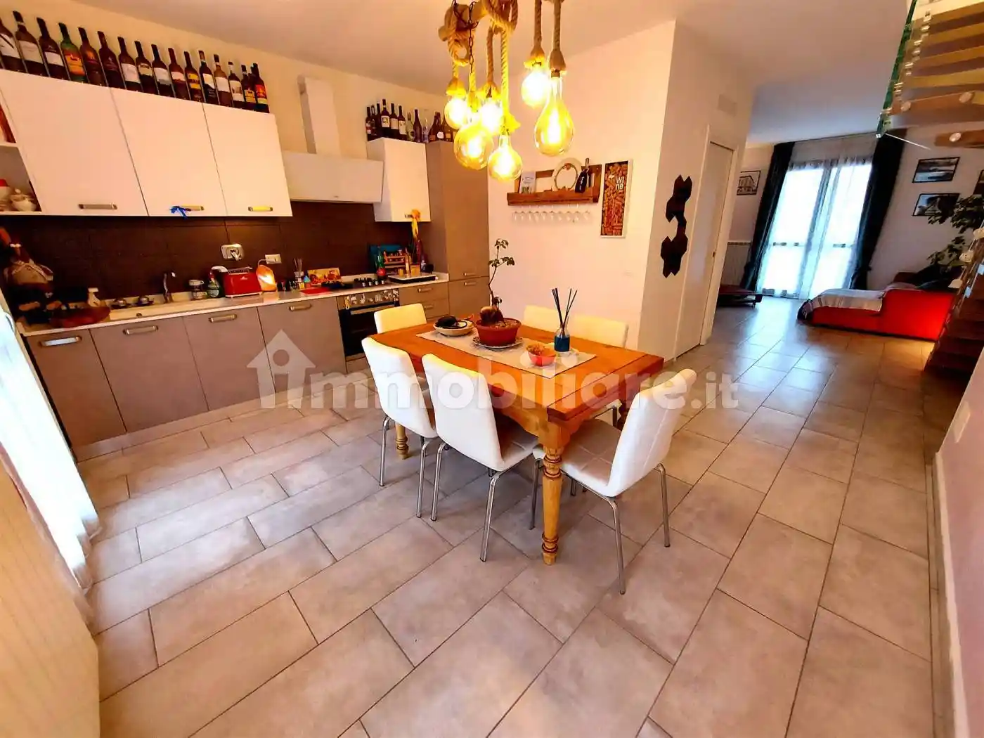 Appartamento in vendita a Cecina