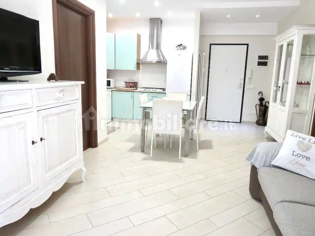 Appartamento in affitto a Borghetto Santo Spirito