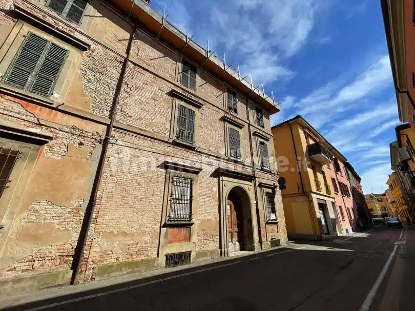 Palazzo - Edificio - foto 2