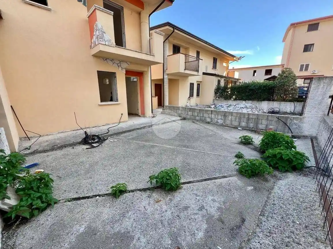 Villa bifamiliare via Colle Degli Ulivi, Mendicino - foto 2