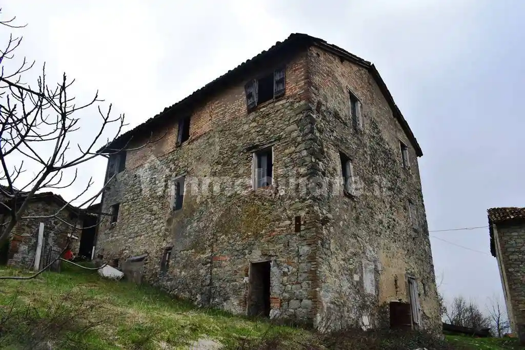 Rustico - Casale in vendita a Guiglia