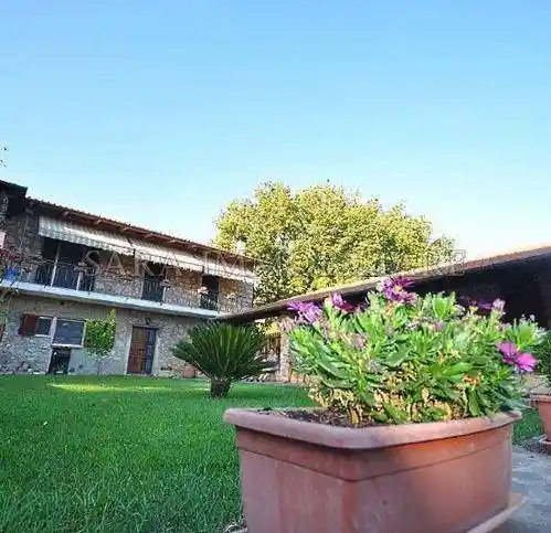 Villa in vendita a Magliano in Toscana