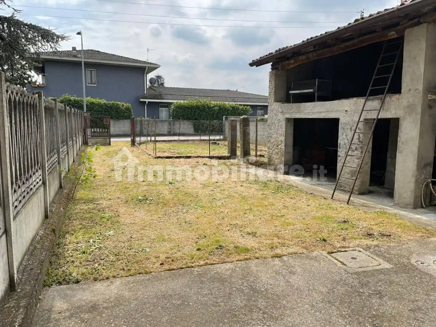 Terratetto unifamiliare 215 m², da ristrutturare, Cumignano sul Naviglio - foto 3