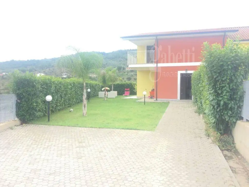 Villa in vendita a Omignano