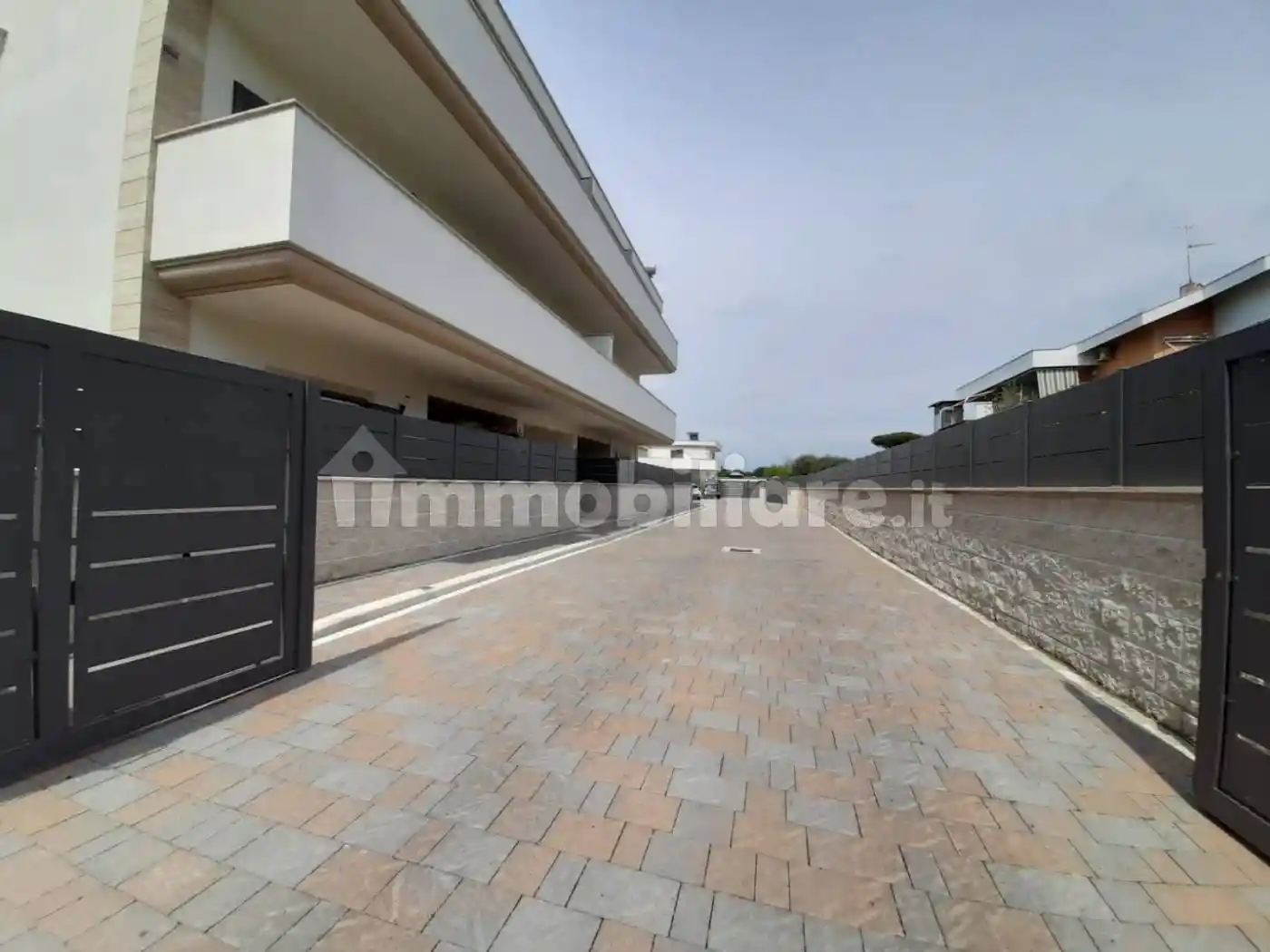 Trilocale via dei Sette Metri, Morena, Roma - foto 2