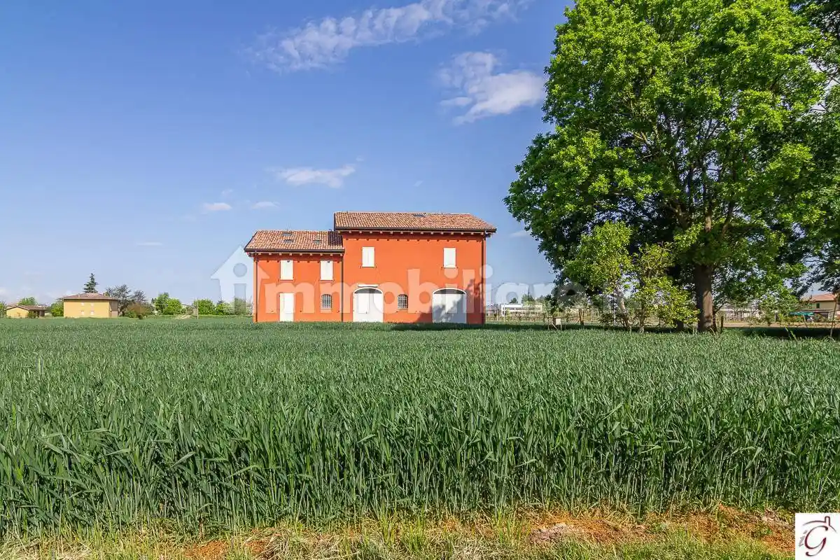 Villa in vendita a Terre del Reno