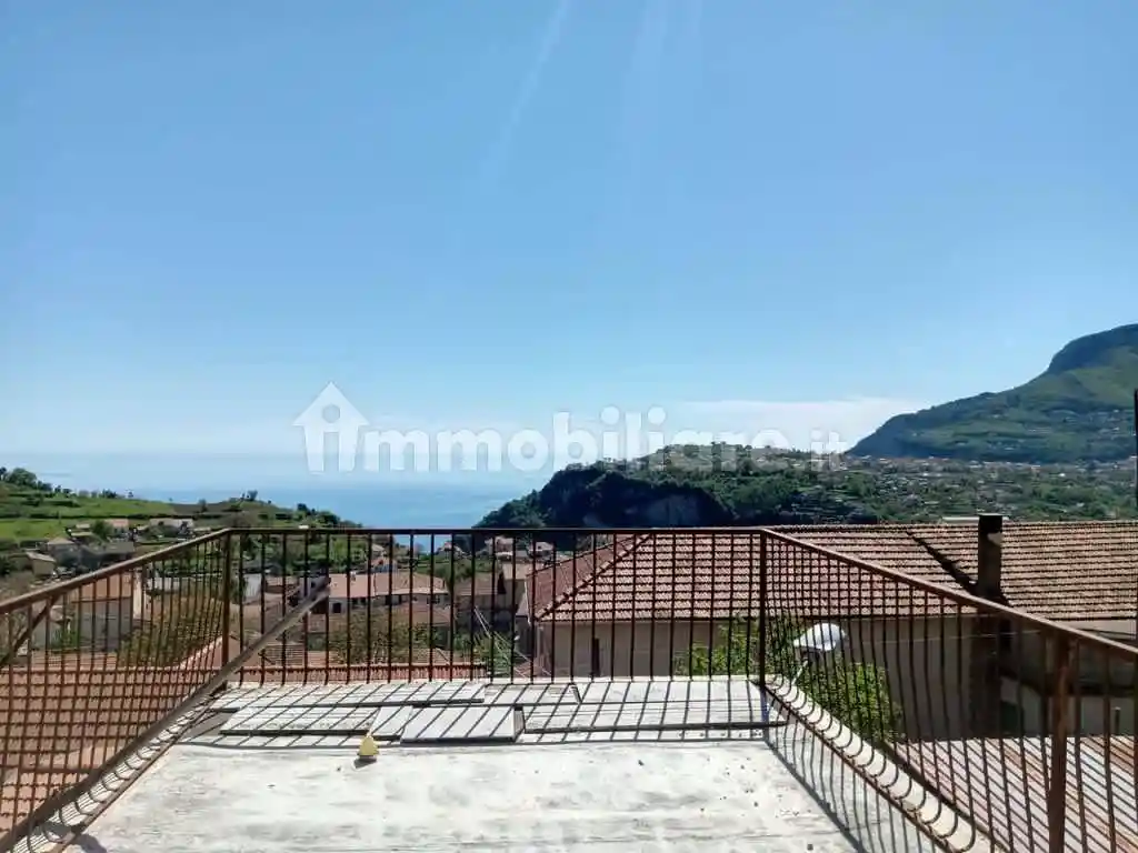 Appartamento in vendita a Agerola