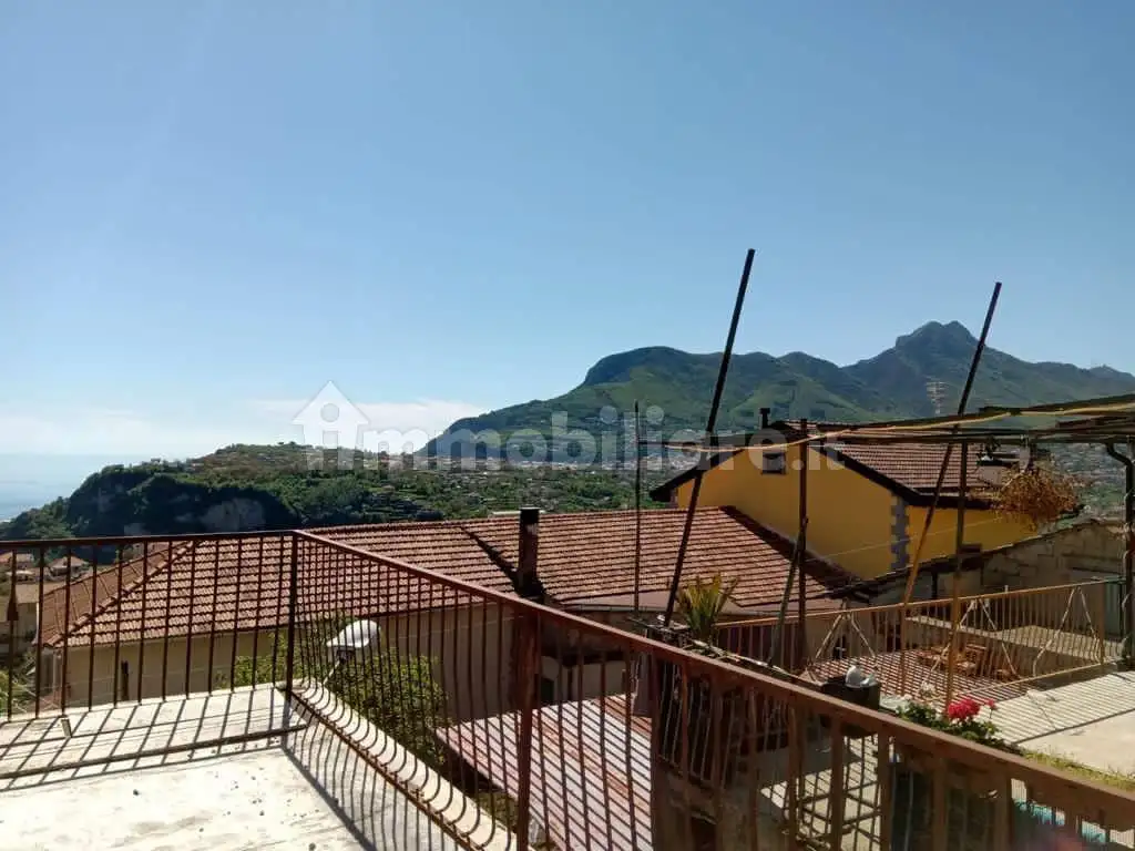 Quadrilocale via Fontana 27, Pianillo, Agerola - foto 3