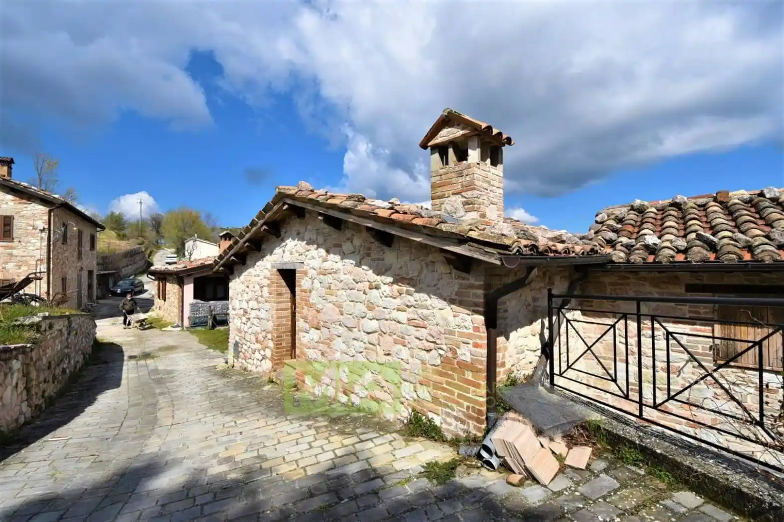Casa indipendente in vendita a Amandola