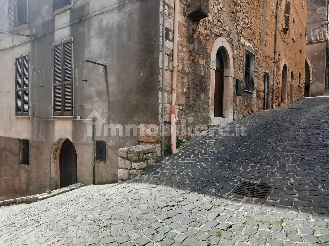 Appartamento in vendita a Vallecorsa