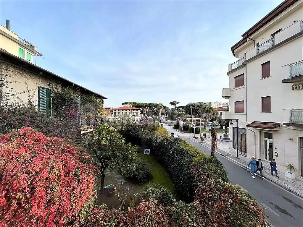 Appartamento in vendita a Massa