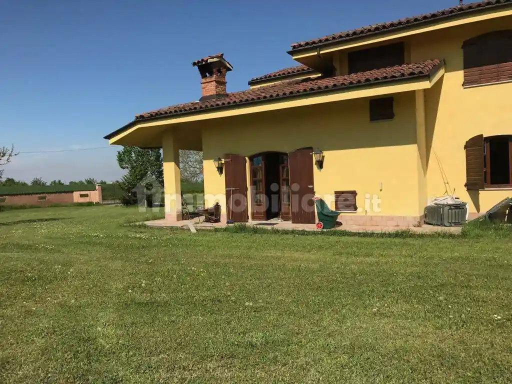 Villa in vendita a Masio
