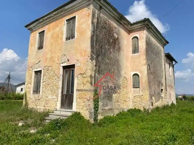 Casa indipendente in vendita a Barbarano Mossano