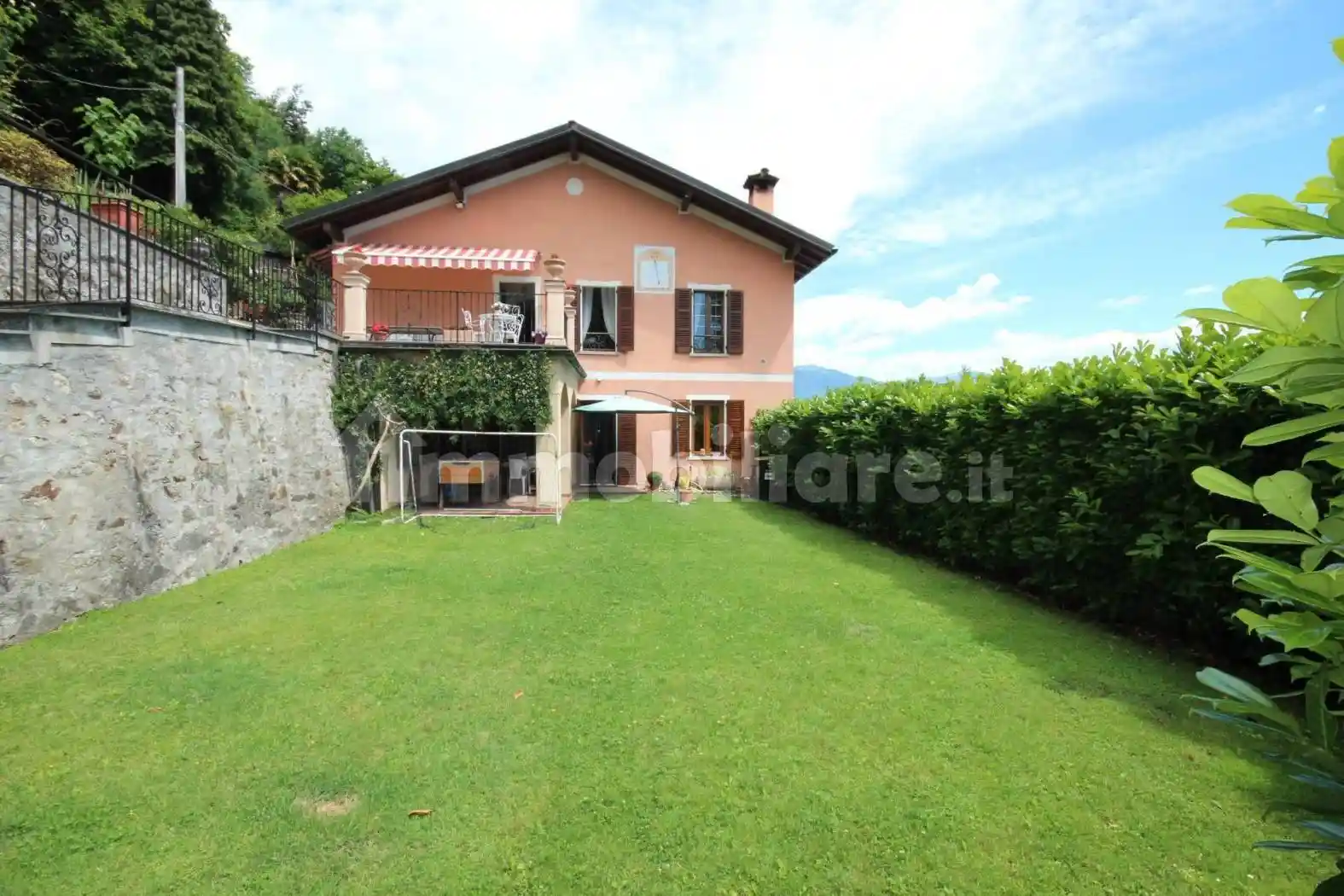 Appartamento in vendita a Cannobio