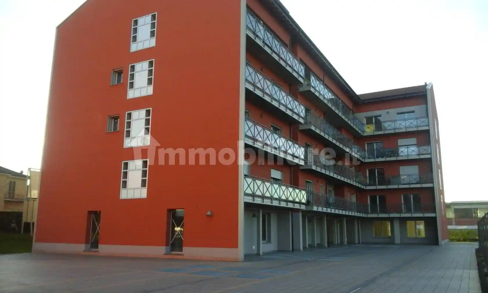 Appartamento in vendita a Binasco