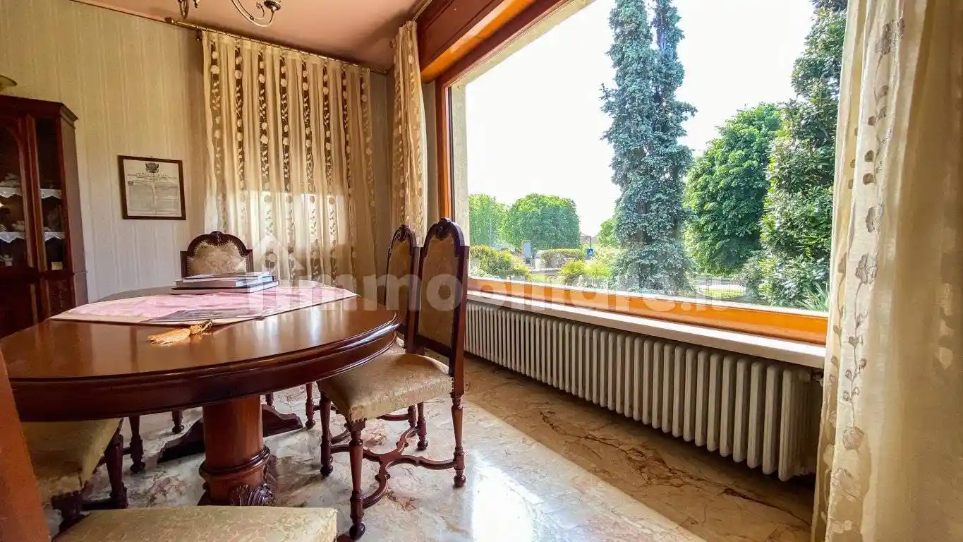 Villa in vendita a Casalmaggiore