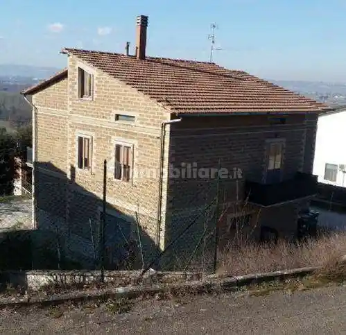 Villa in vendita a Deruta