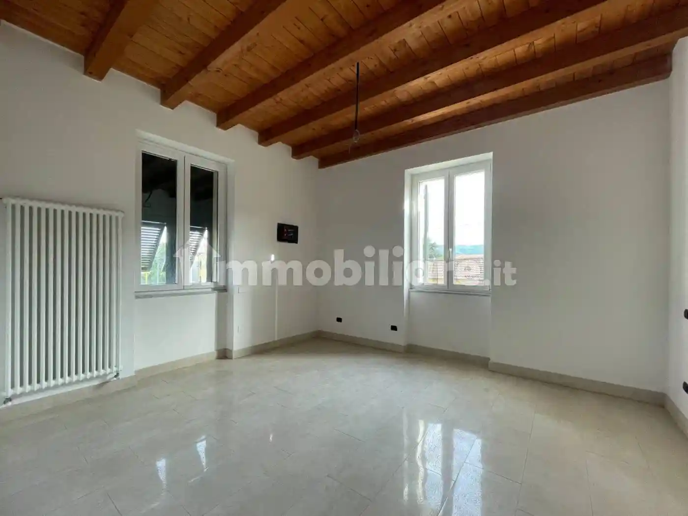Appartamento in vendita a Sarzana
