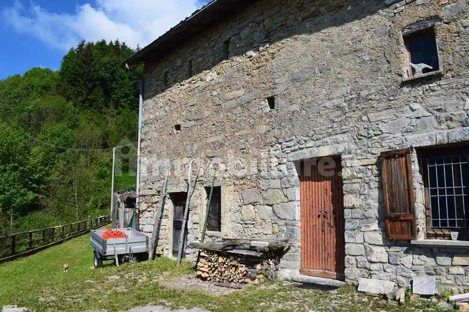 Rustico - Casale in vendita a Oltre il Colle