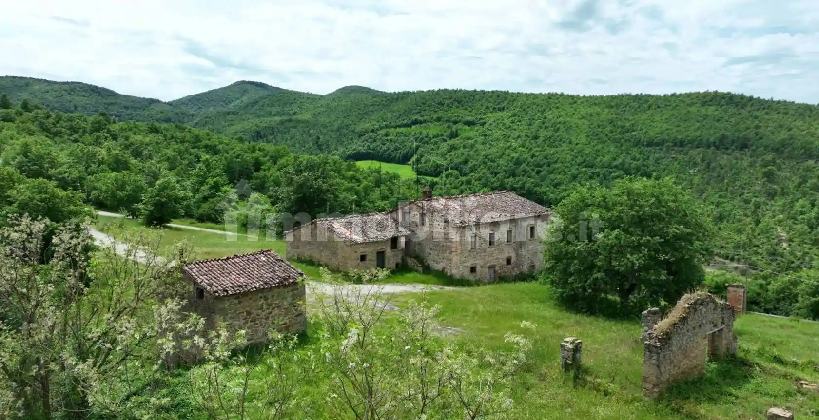Rustico - Casale in vendita a Città di Castello