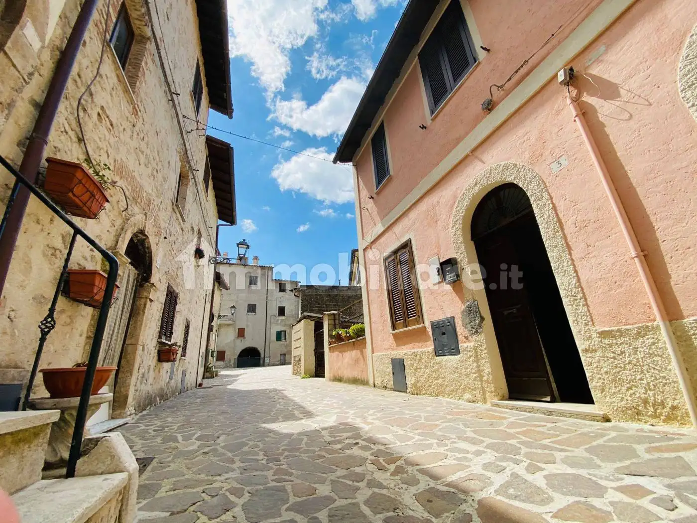 Casa indipendente in vendita a Nespolo