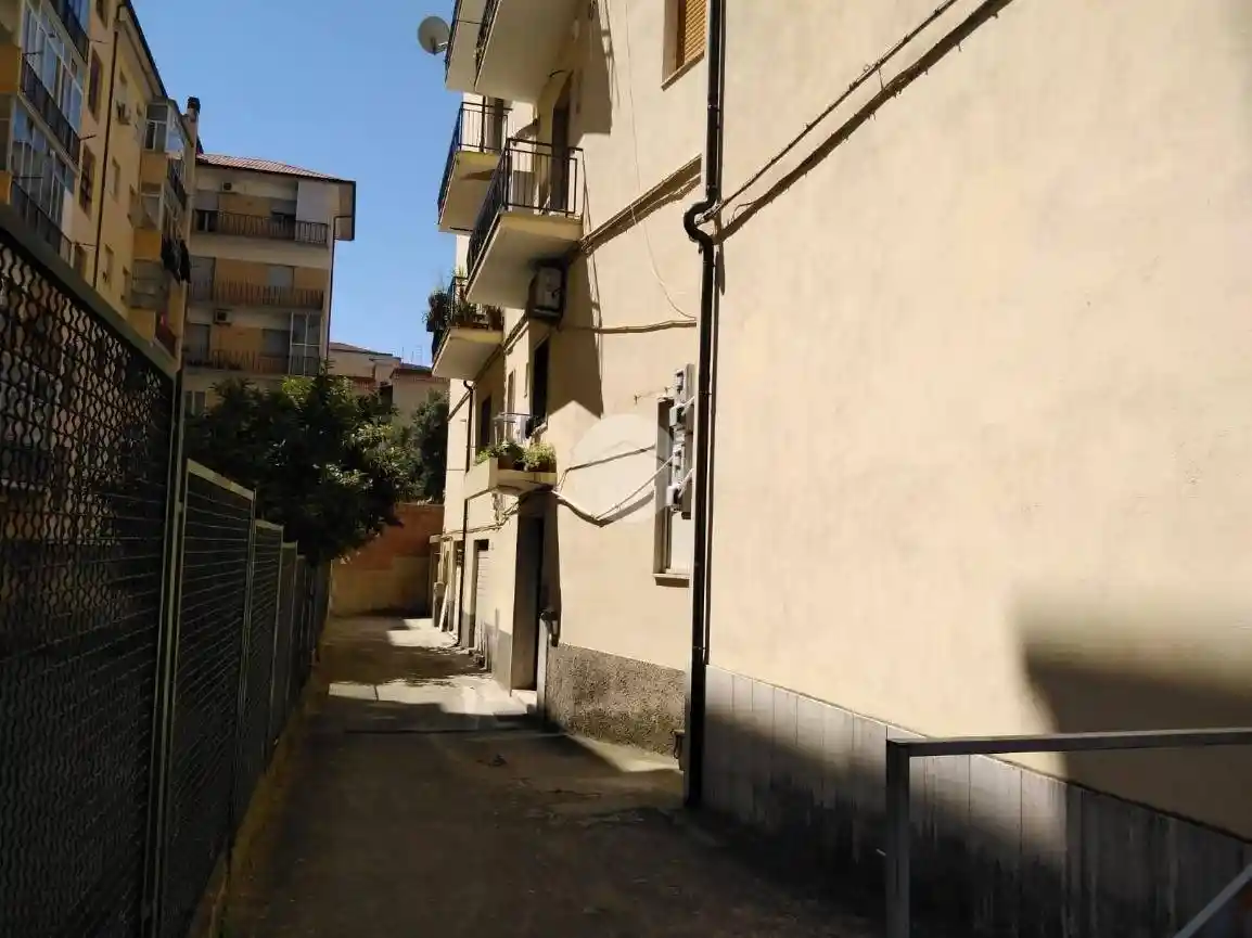 Trilocale via Francesco Saverio Nitti 20, Centro, Cosenza - foto 5