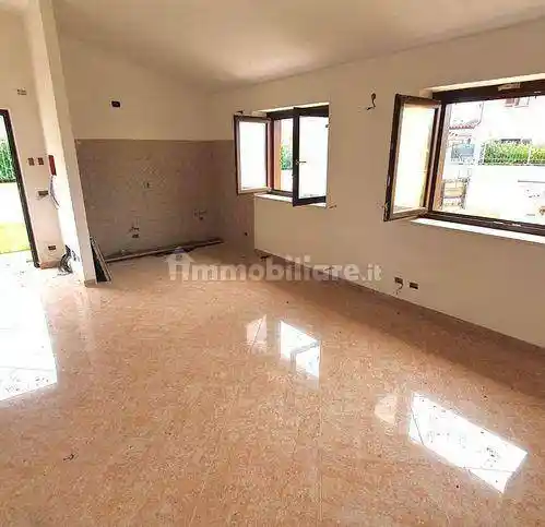 Villa a schiera 3 locali, nuova, Oricola - foto 3