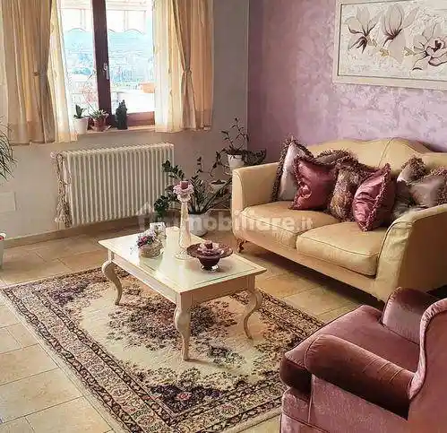 Villa a schiera 5 locali, buono stato, Carsoli - foto 3