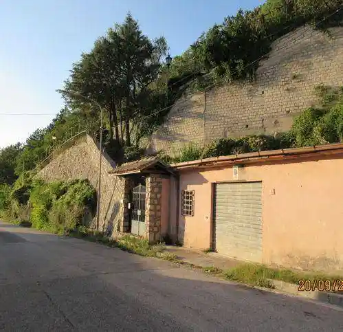 Villa unifamiliare, da ristrutturare, 180 m², Carsoli - foto 5