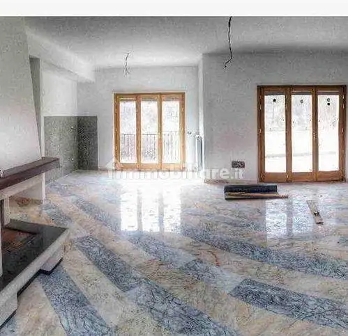 Appartamento in vendita a Carsoli