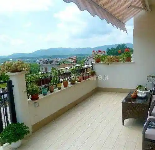 Appartamento su più livelli, Carsoli - foto 2