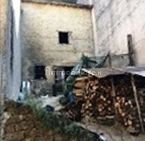 Rustico - Casale in vendita a Carsoli