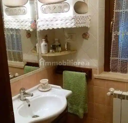 Villa a schiera 3 locali, buono stato, Rocca di Botte - foto 5