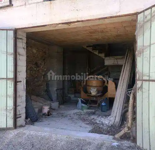 Villa unifamiliare, nuova, 150 m², Pereto - foto 3