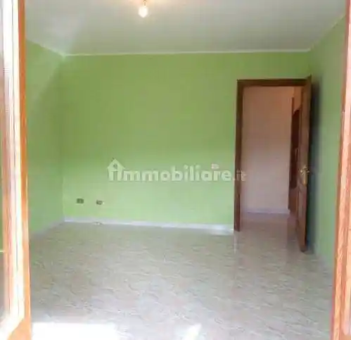 Trilocale ottimo stato, piano terra, Pereto - foto 4