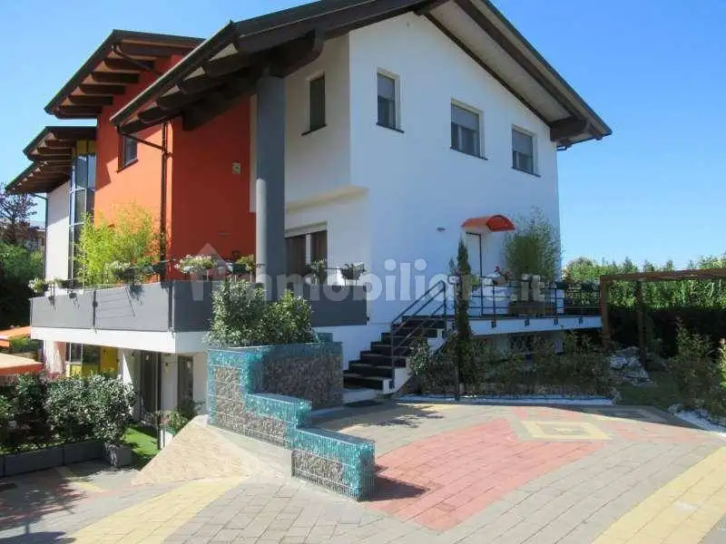 Villa in vendita a Rende