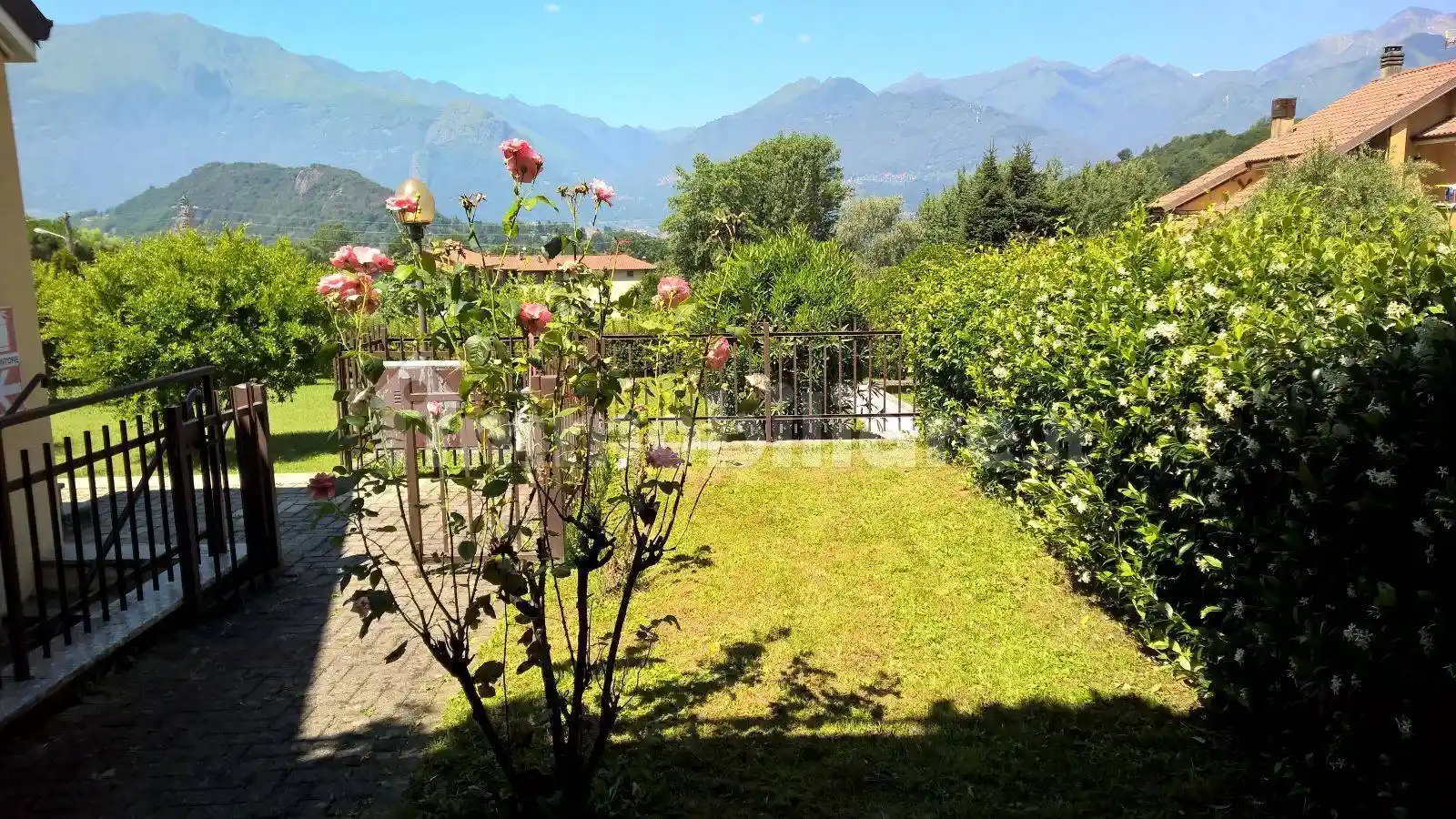 Villetta a schiera in affitto a Colico