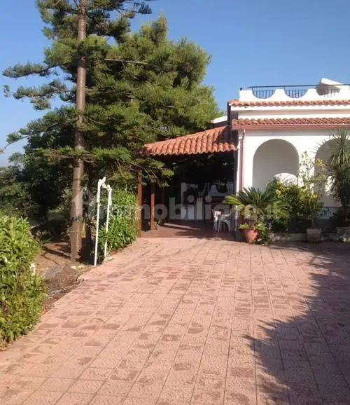 Villa in vendita a Zambrone