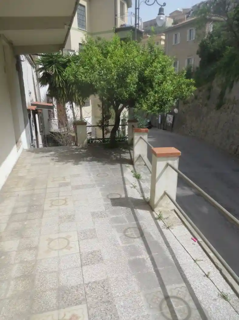 Appartamento in vendita a Sant'Angelo di Brolo