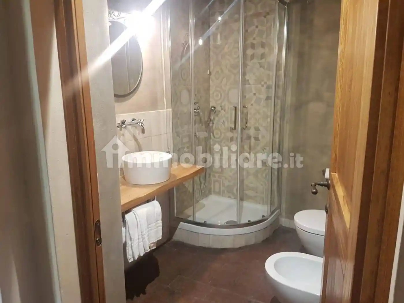 Palazzo - Edificio in Affitto - foto 2