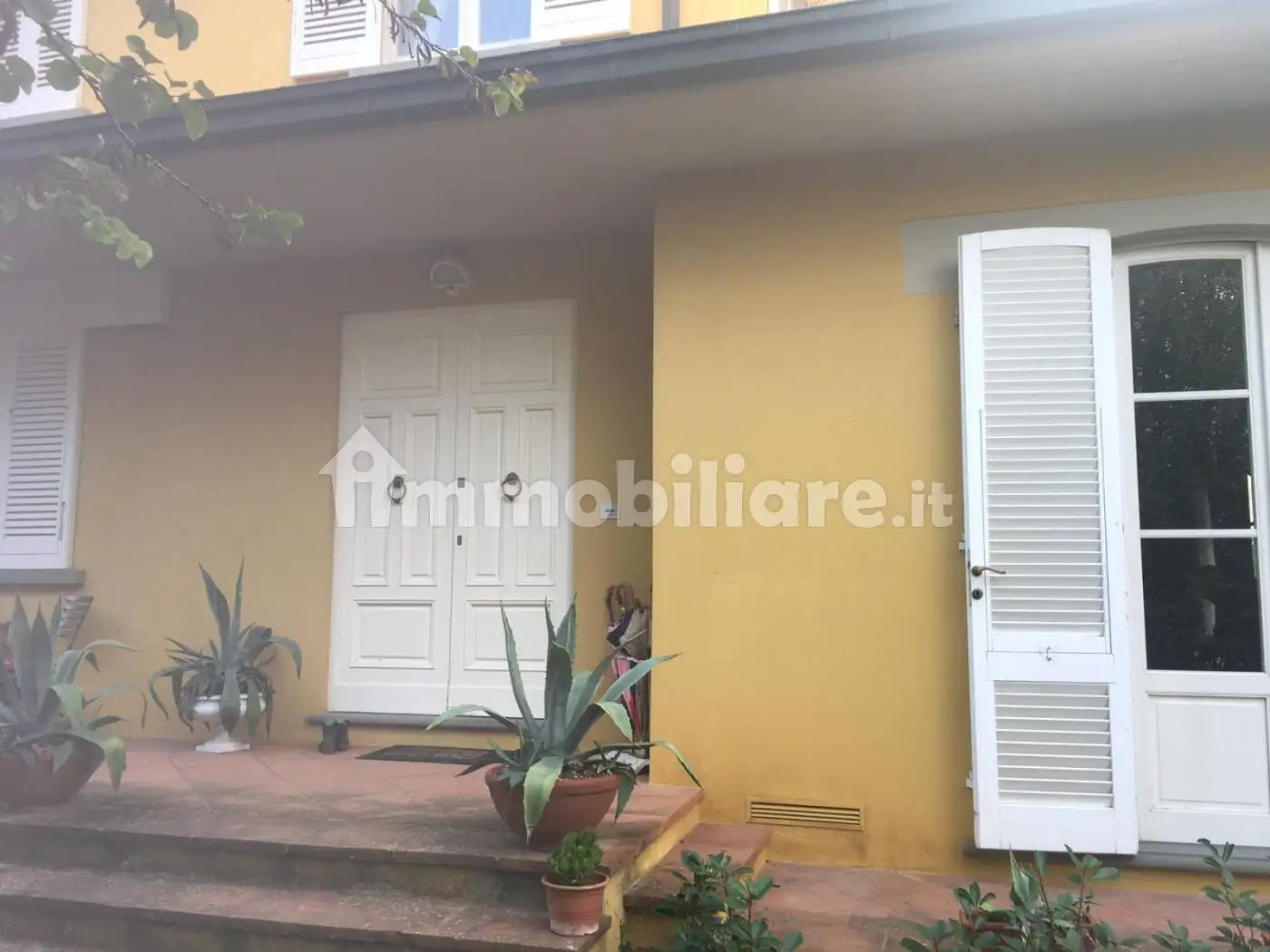 Villa a schiera 5 locali, buono stato, Capraia e Limite - foto 2