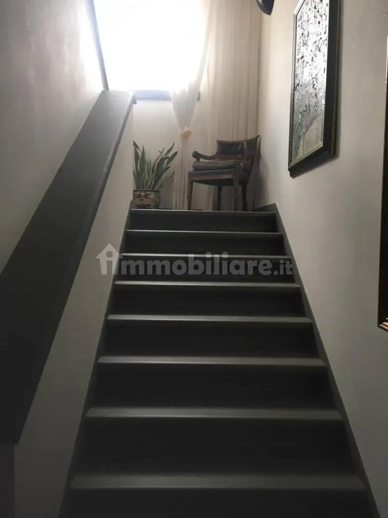 Villa a schiera 5 locali, buono stato, Capraia e Limite - foto 5