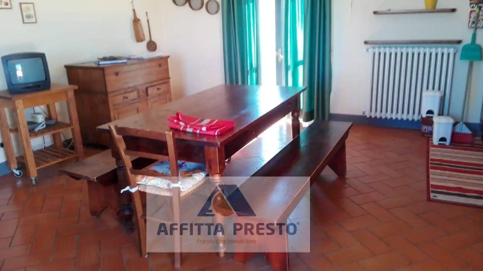 Palazzo - Edificio in affitto a Cerreto Guidi