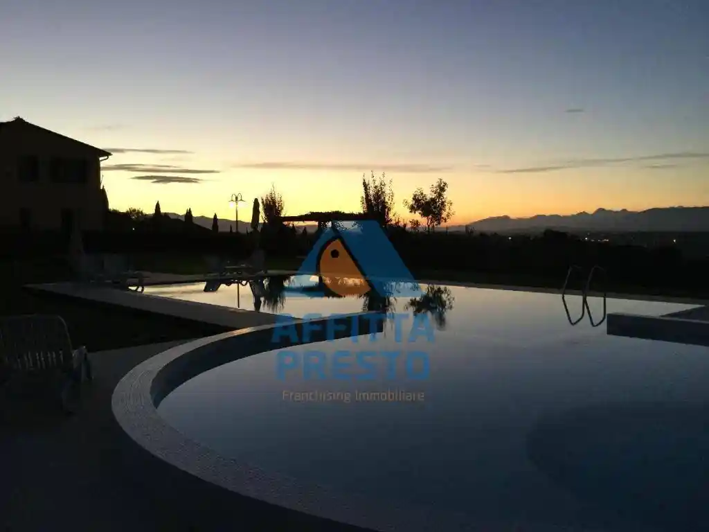 Palazzo - Edificio in affitto a Cerreto Guidi