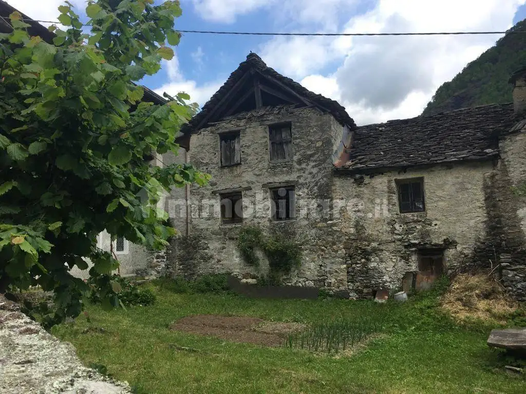 Rustico - Casale in vendita a Cravagliana