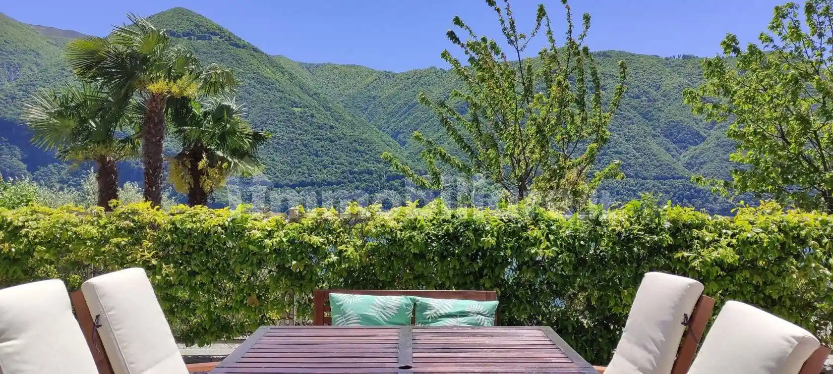 Appartamento in vendita a Porlezza