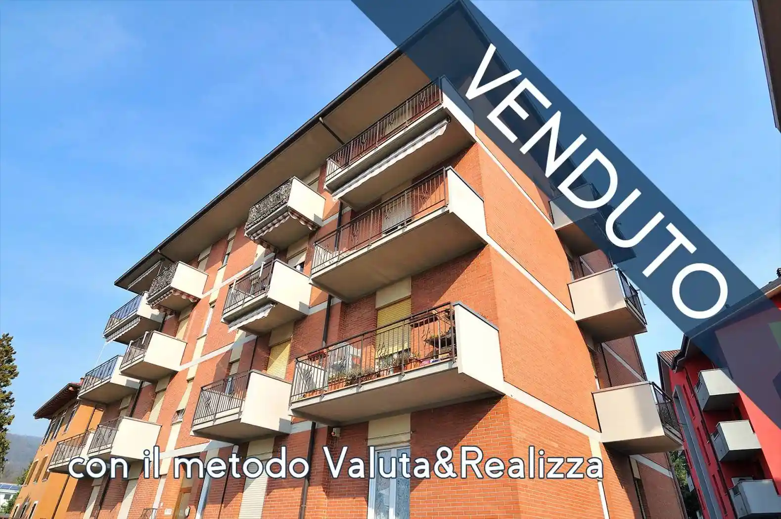 Appartamento in vendita a Almè