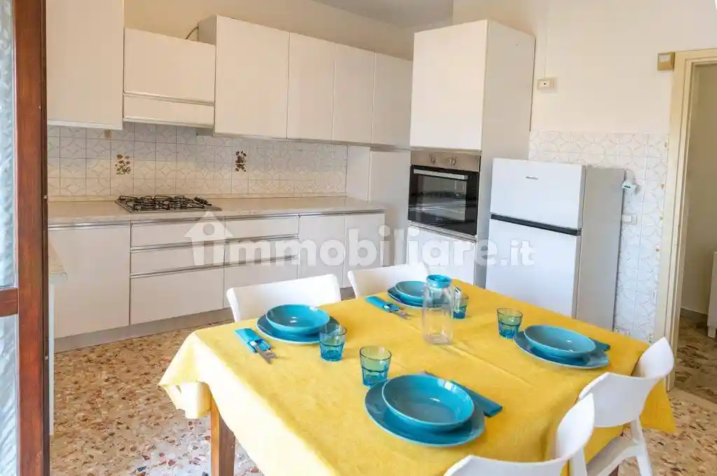 Appartamento in affitto a Desenzano del Garda