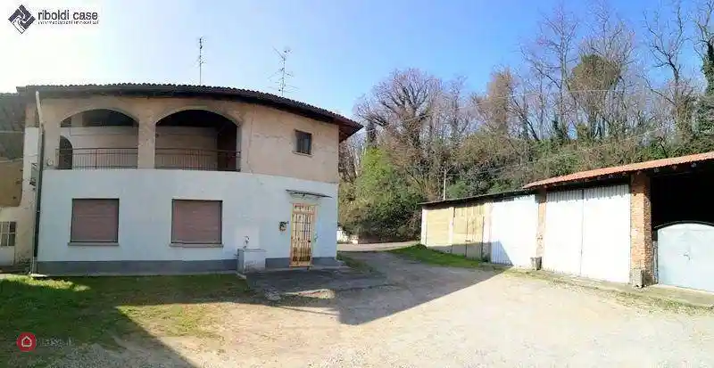 Rustico - Casale in vendita a Meda